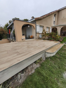 Photo de galerie - Terrance de entré de maison 
