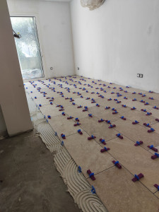 Photo de galerie - Pose d'un carrelage 