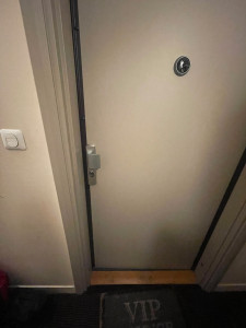 Photo de galerie - Ouverture porte claqué 