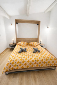 Photo de galerie - Confiez-nous votre bien en location courte durée ✨  Excellence. Rigueur. Détail.  Nous sublimons votre logement pour offrir à vos voyageurs une expérience irréprochable dès la première impression.  ✔ Nettoyage premium ✔ Finitions minutieuses ✔