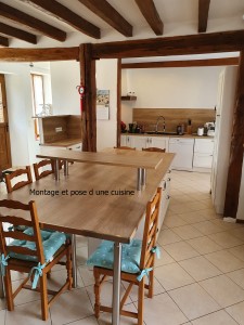 Photo de galerie - Pose d une  cuisine aménagée avec ilot centrale