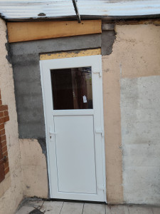 Photo de galerie - Réalisation du porte 
