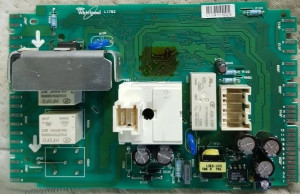Photo de galerie - Remplacement d'un relais sur une carte de machine a laver