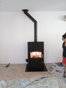 Photo de galerie - Poêle à bois 