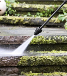 Photo de galerie - Disponible pour nettoyage de terrasses et murs (haute pression)