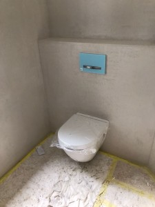 Photo de galerie - Pose d un WC suspendu st Tropez 