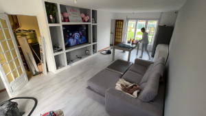 Photo de galerie - Meuble tv sur mesure plus pose parquet 