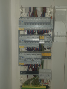 Photo de galerie - Tableau électrique et VDI T5
