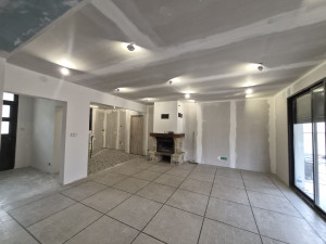 Photo de galerie - Pose bandes placo
Enduit bandes placo 3x
Ratissage, reprise de mur total