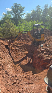 Photo de galerie - Création de tranchées avec pose d égoutages