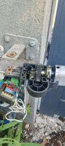 Photo de galerie - Réparation des portails électrique 