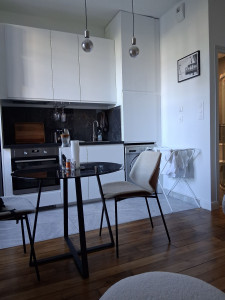 Photo de galerie - Je suis à la recherche de travail dans le cadre du ménage  Je suis sérieuse dynamique motivée  Paiement par espèce et merci