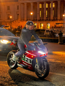 Photo de galerie - Photographe amateur véhicule ( auto,moto,etc..)