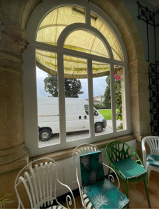 Photo de galerie - Restauration menuiserie bois exotique 