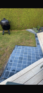 Photo de galerie - Création d’un espace barbecue en pierre bleu 