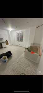 Photo de galerie - Rénovation intérieur carrelage/peinture 