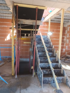 Photo de galerie - Nous construisons des échelles de tous types de modèles