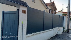 Photo de galerie - Bricolage et multi services
