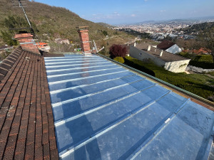 Photo de galerie - Réfection du toit de la lucarne en zing