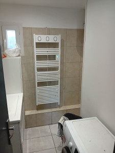 Photo de galerie - Réfection total d'une salle de bain
carrelage+ plomberie+ électricité + faux plafond et cloison