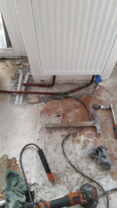 Photo de galerie - Travaux de soudure et raccordement sur radiateur.

Adaptation sur mesure du réseau de chauffage central en cours de rénovation

