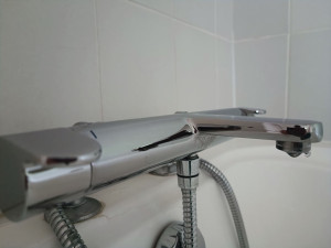 Photo de galerie - Ménage calcaire tenace ?