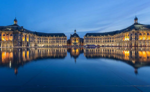 Photo de galerie - BORDEAUX Besoin d'un Trajet ? Personnelle ou Professionnelle, une visite guidée? 
Contactez moi 

All Travel a Votre Service 