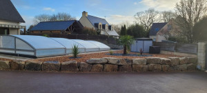 Photo de galerie - Aménagement autour d’une piscine 