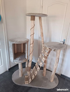 Photo de galerie - Fabrication d'arbre à chat sur mesure 