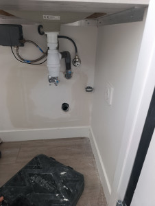 Photo de galerie - L'électricité et l'arrivée d'eau et l'évacuation