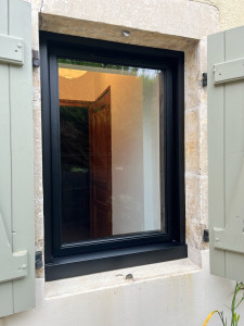 Photo de galerie - Pose menuiserie alu