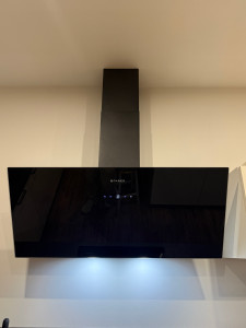 Photo de galerie - Installation hotte 