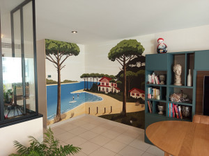 Photo de galerie - Pose Tapisserie panoramique de qualité dans ce salon 