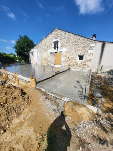 Photo de galerie - Travaux extérieurs et rénovation d'intérieur 
