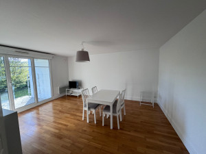 Photo de galerie - Préparation de support plus deux couches de finition 