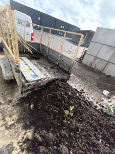 Photo de galerie - Évacuation d'un composte 