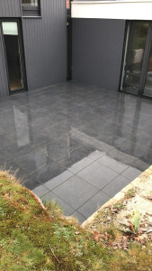 Photo de galerie - Terrasse sur plots, Carrelage 20mm format 60x60cm