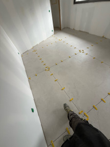 Photo de galerie - Pose de carrelage ou sol 160 par 160