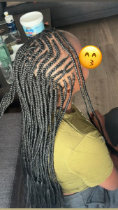 Photo de galerie - Nattes collées 