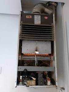 Photo de galerie - Changement de sélecteur et entretien complete sur une Saunier Duval SD 223C