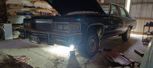 Photo de galerie - Je fais tout ce qui est mécanique. Là je fais une réfection du système de freinage sur une américaine des années 70.