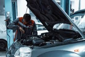 Photo de galerie - Auto mechanic 