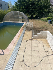 Photo de galerie - Entretien piscine