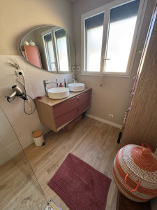Photo de galerie - Entretien nettoyage salle bain douche vasque et douche 