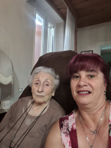 Photo de galerie - Bonjour,  auxiliaire de vie cesu  recherche des heures pour compléter mon planning 