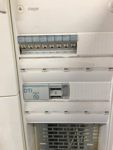 Photo de galerie - Coffret domotique et informatique 