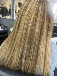 Photo de galerie - Mèche sur une base naturel 