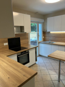 Photo de galerie - Pose d’une cuisine et électroménager