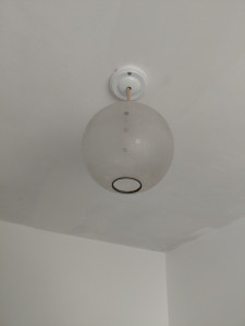 Photo de galerie - Pose d'une lumière 