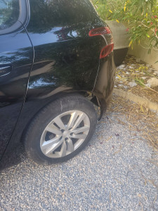 Photo de galerie - Peinture aile arg et porte arg